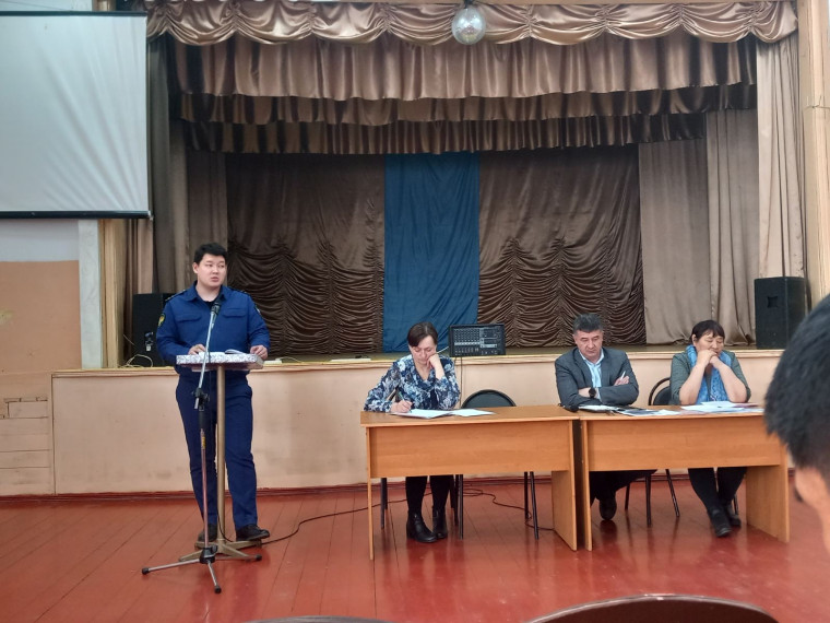 Прокуратурой Кяхтинского района принято участие в сходах граждан. Прокуратурой Кяхтинского района принято участие в сходах граждан.
